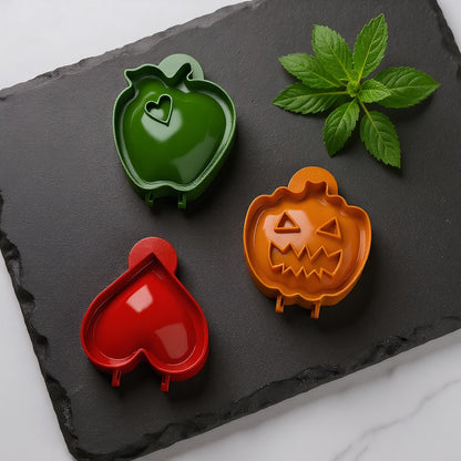 4PCS Christmas Mini Pie Molds for Baking, Party Potluck Hand Pie Molds, Pumpkin Cookie Cutters, Hand Pies Press Mold Maker for Festivals and Parties, Pies Gadgets For Ravioli,Pierogi,Calzone,Empanada