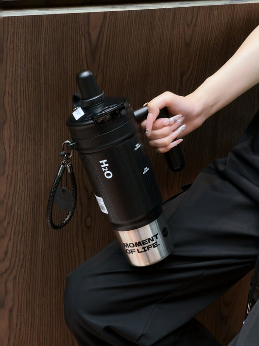 Sidagar 32 oz Tumbler with Handle and Straw, Stainless Steel Insulated Water Bottle with Lid, Fits in Cup Holder, Leak Resistant, BPA Free